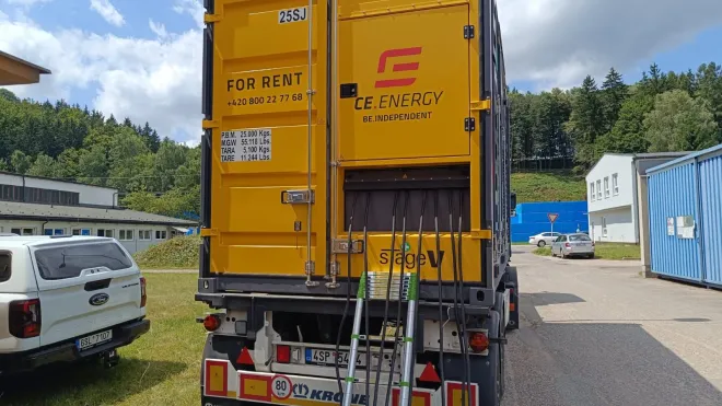 Pátek, kdy zhasla republika. CE.ENERGY nastartovalo záložní zdroje.