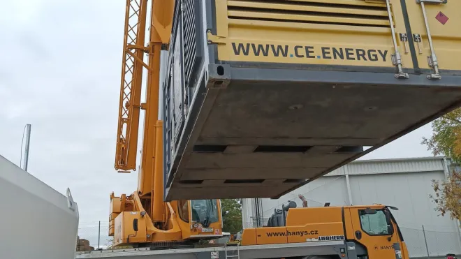 První samostatná bateriová úložiště míří do české sítě. CE.ENERGY připojí své systémy už 20. listopadu