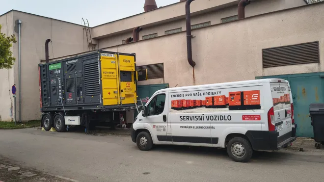 Zelené baterie venkova nevyužívají svůj potenciál: Zemědělci brání kombinovanou výrobu a sází na chytrou akumulaci