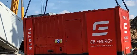 JARO = zvýšená aktivita živočichů, prodlužují se dny, kvetou rostliny a začíná čilý stavební ruch