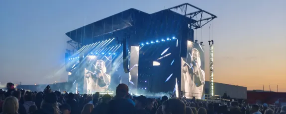 Imagine Dragons: Když hraje světová kapela, musí všechno šlapat – i generátory