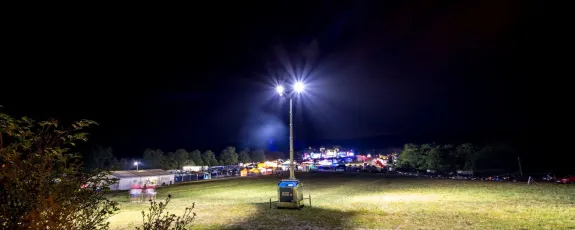 Světelná věž Light Tower Hybrid