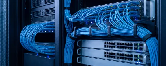 Datacentra — záložní energie bez výpadků 