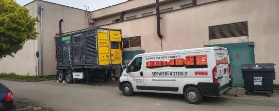 Zelené baterie venkova nevyužívají svůj potenciál: Zemědělci brání kombinovanou výrobu a sází na chytrou akumulaci
