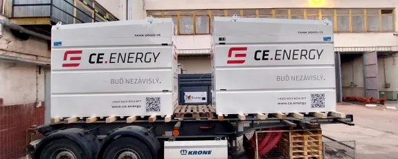 Letní vedra testují limity elektrické sítě, domácnostem i podnikům hrozí nečekané komplikace